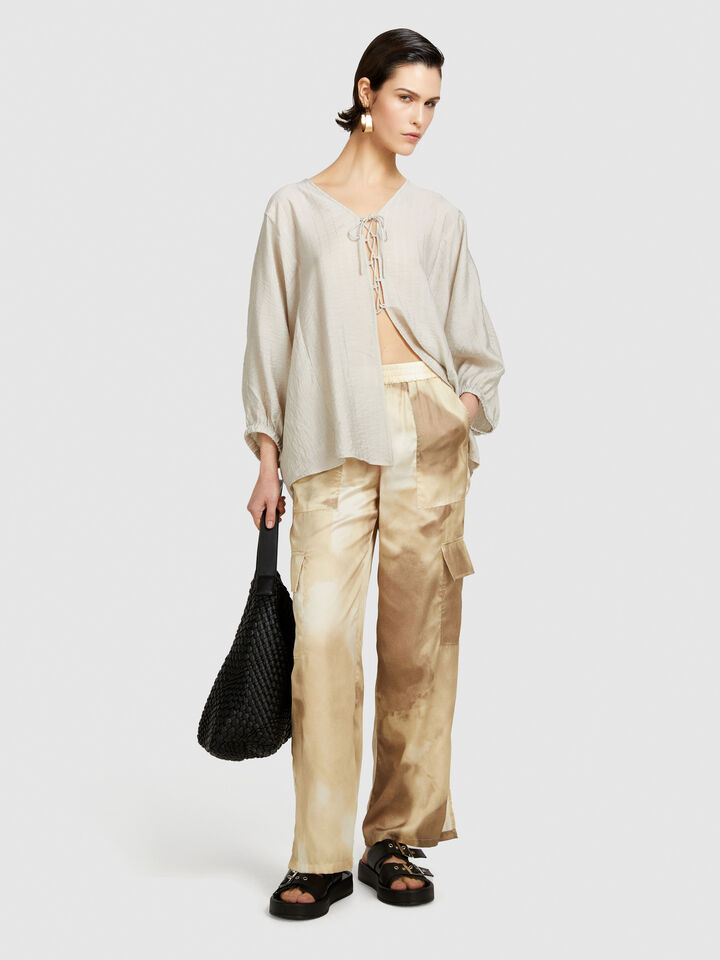 Printed satin cargos - women's regular fit trousers - Multi-color | Sisley image number 1